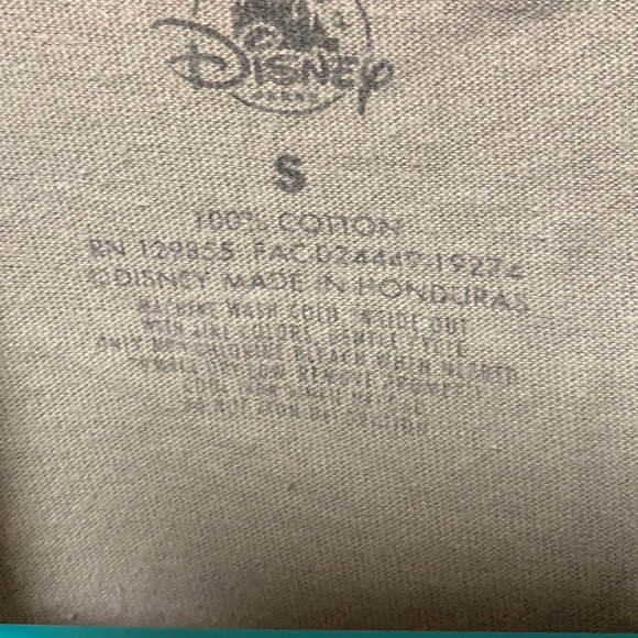 Walt Disney shirt small - Picture 3 of 10